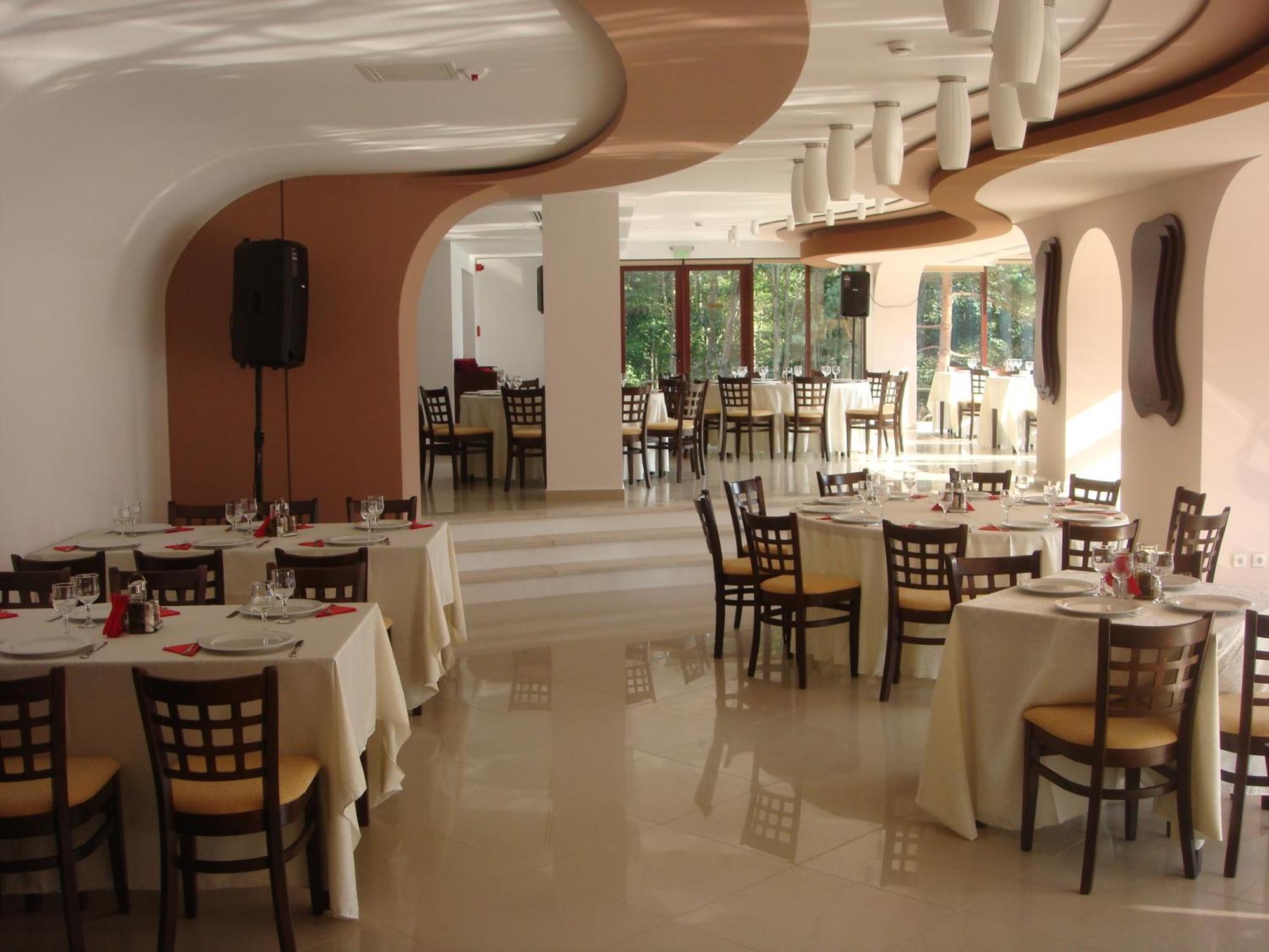 Hotel Valea Cu Pesti Căpăţîneni-Ungureni Екстериор снимка