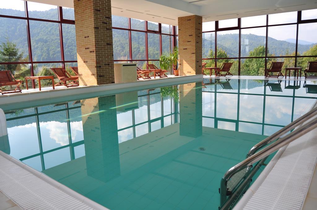 Hotel Valea Cu Pesti Căpăţîneni-Ungureni Екстериор снимка